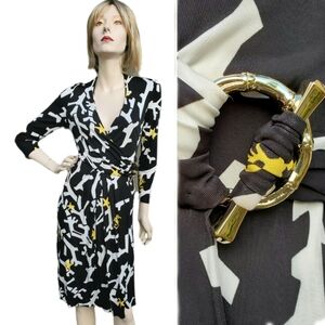 Gucci Coral Seahorse Silk Summer Wrap Dress Size 6 8 - Authentic